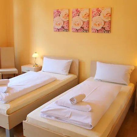 Bejuna By Vivere Stays Hotel Düsseldorf