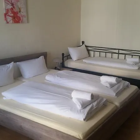 Hotel Bejuna By Vivere Stays Düsseldorf