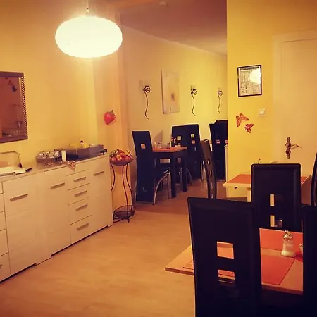 Bejuna By Vivere Stays 3* Düsseldorf