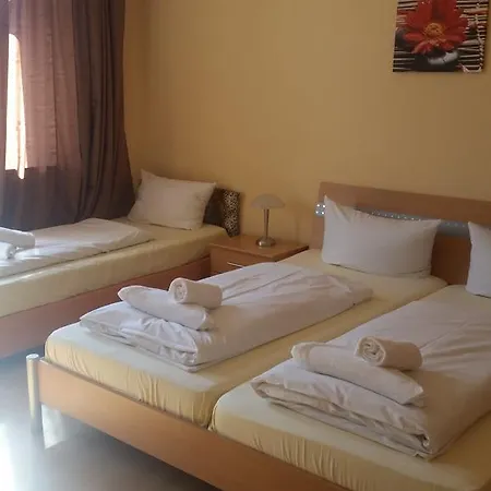 Hotel Bejuna 3*